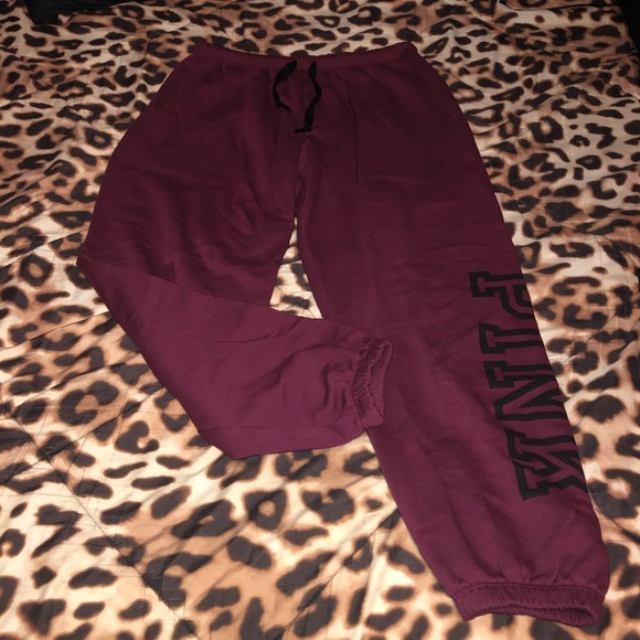 ❣️SOLD❣️ Victoria’s Secret PINK Campus Sweatpants - Picture 1 of 4
